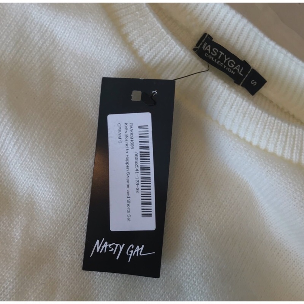 **SOLD** Nasty Gal Knit Lounge Set - Picture 3 of 3